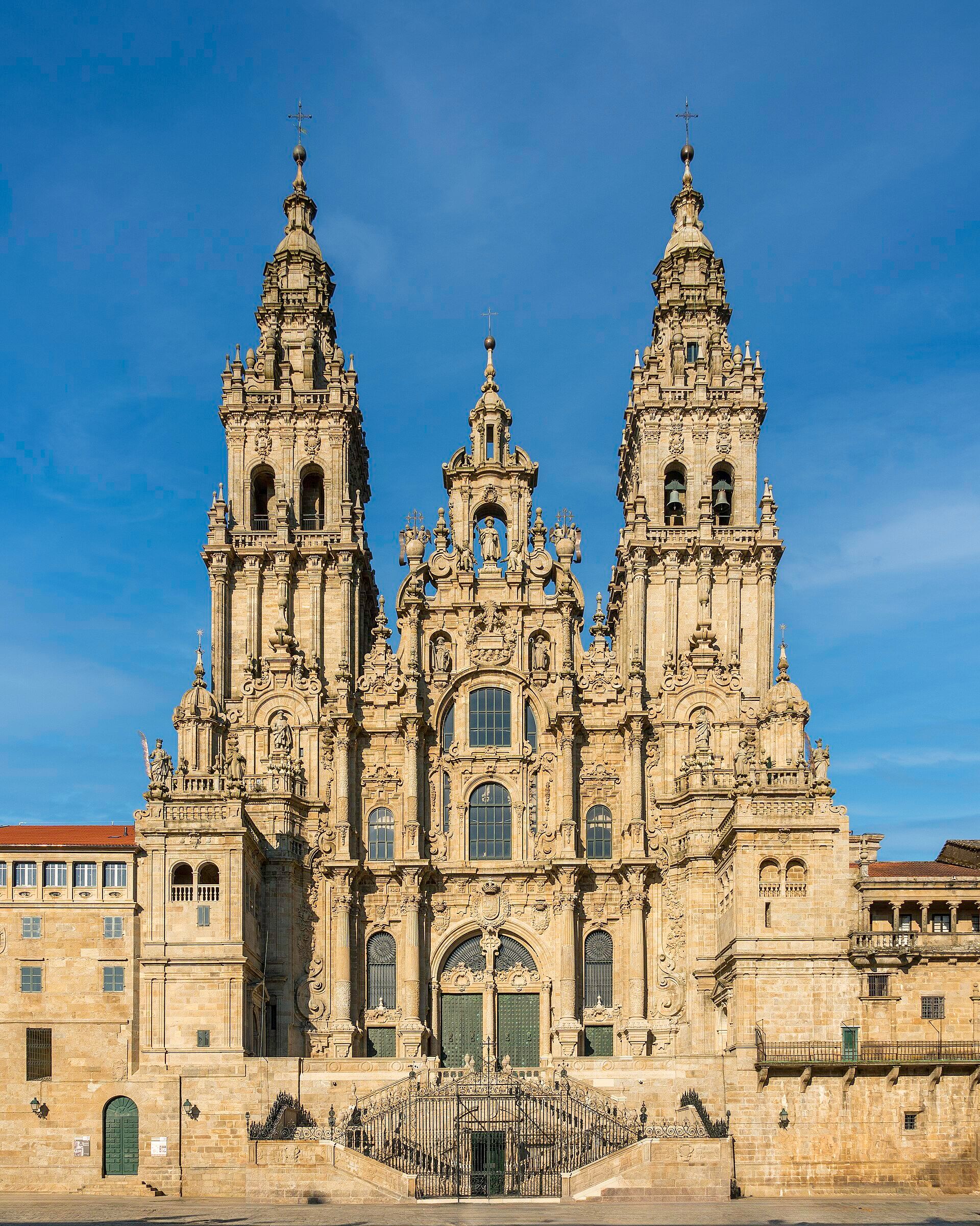 Real reference image of Cathedral of Santiago de Compostela